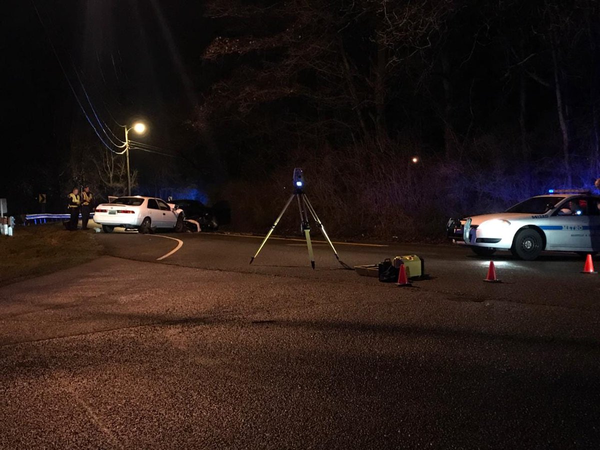 Critical injuries reported in south Nashville crash late Sunday night  