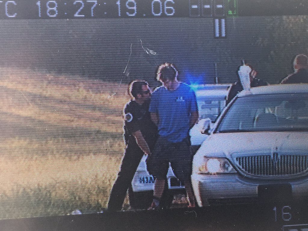 Police tell both the man and woman taken into custody are armed robbery suspects. LaVergne Police Officer spotted car and followed them until they pulled over