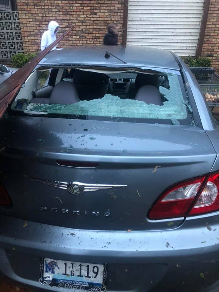 Heavy storm damage in Parkway Village. Homes & cars destroyed at the Cottonwood Apartments near American Way &amp; Perkins. No word on injuries.  
