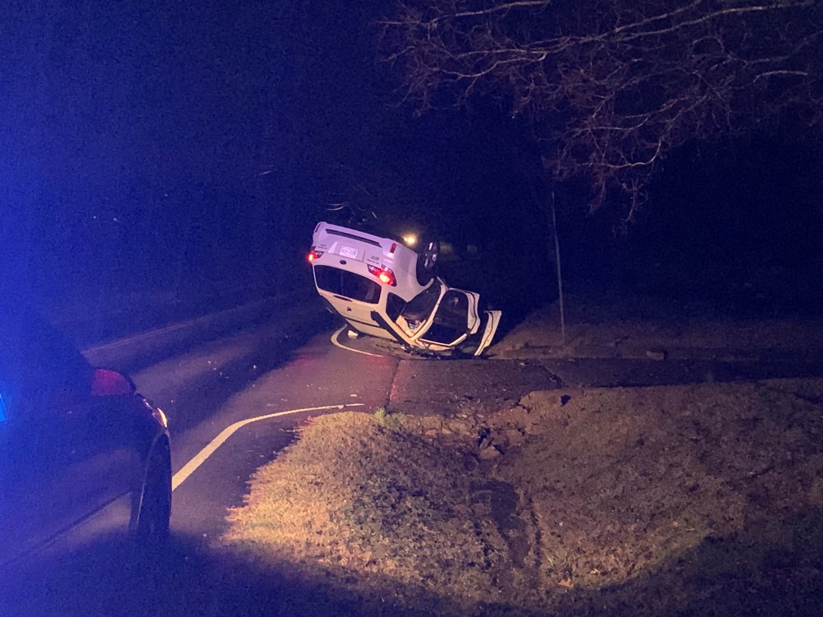 On scene of this rollover on Vaughn Rd. at OHB near Percy Warner Park.   Police tell her everyone is okay & think two teens were driving. Wrecker on the way