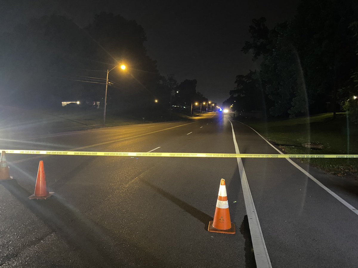 Memphis police are investigating a shooting on Horn Lake Rd.