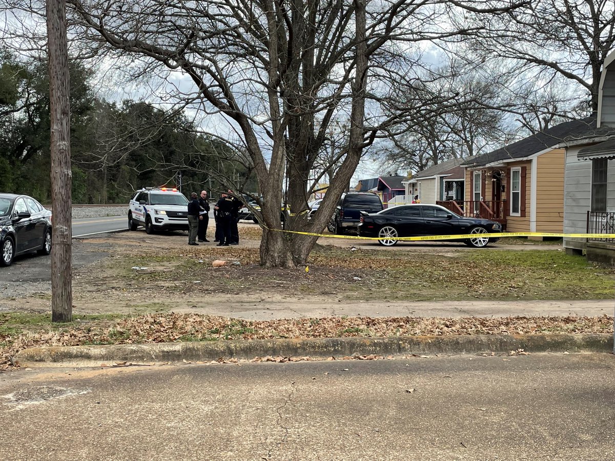 Police responded to the scene of a shooting on Mansfield Road near Westover Road and Morningside Drive