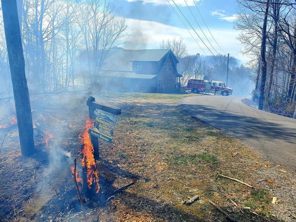 Wears Valley wildfire is burning 3,700 acres and is 5% contained as of around 11 AM EST Thursday morning.   71 fire departments are responding to the fire with 100 pieces of fire apparatus. Evacuation orders in place for the Hatcher Mountain fire. 