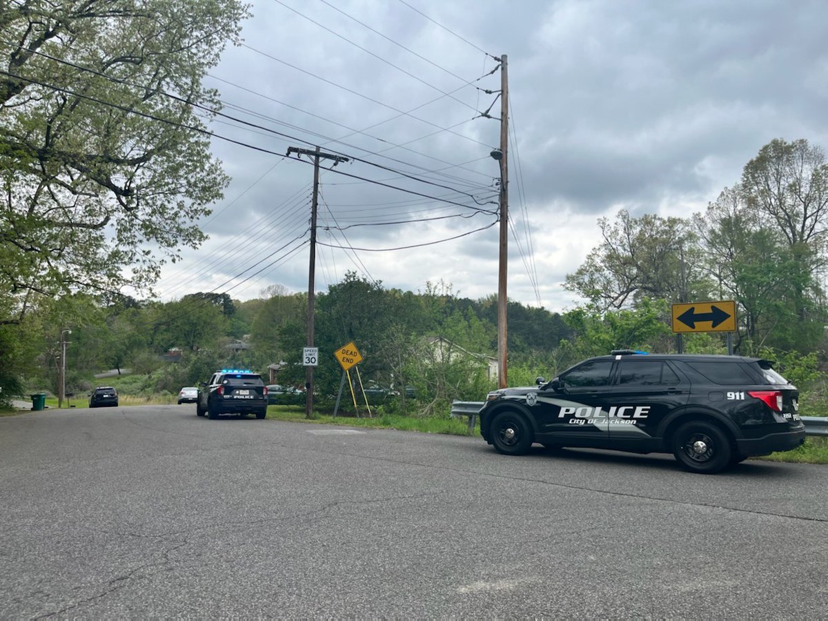 Jackson police are responding to a potential shooting near Muse Street and Chipwood Drive. Authorities have not shared details at this time, however our crews did observe an ambulance leaving the scene