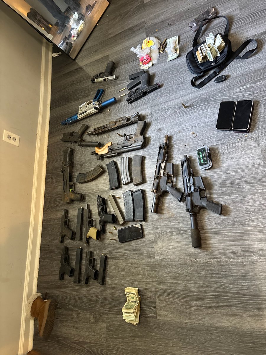 MPD assisted Collierville PD in arresting several suspects involved in auto thefts, weapons, and drug offenses in the Austin Peay area. All arrests were made safely and without incident. This joint effort reflects our strong partnership and shared commitment to a stronger, safer region!