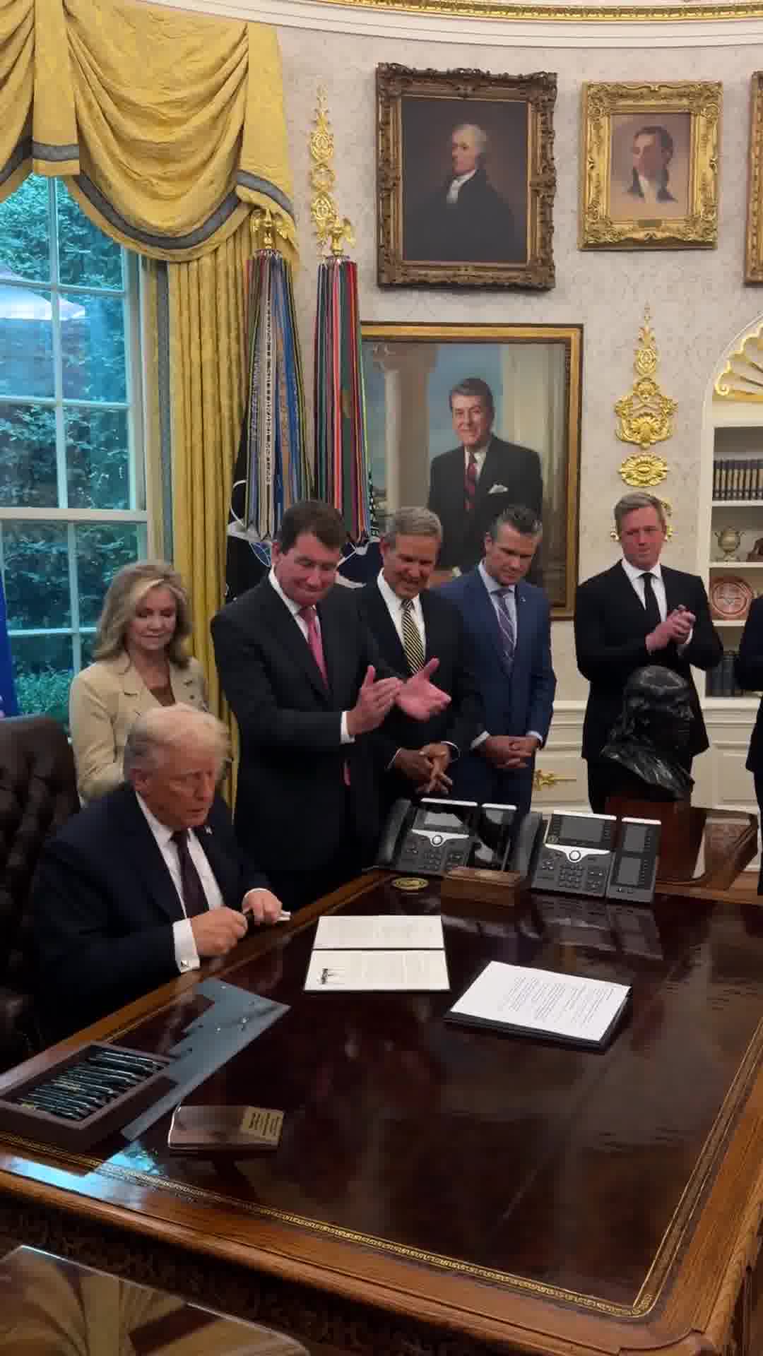 President @realDonaldTrump signs a memorandum to create 'Memphis Safe Task Force' to restore Law and Order in Memphis, TN
