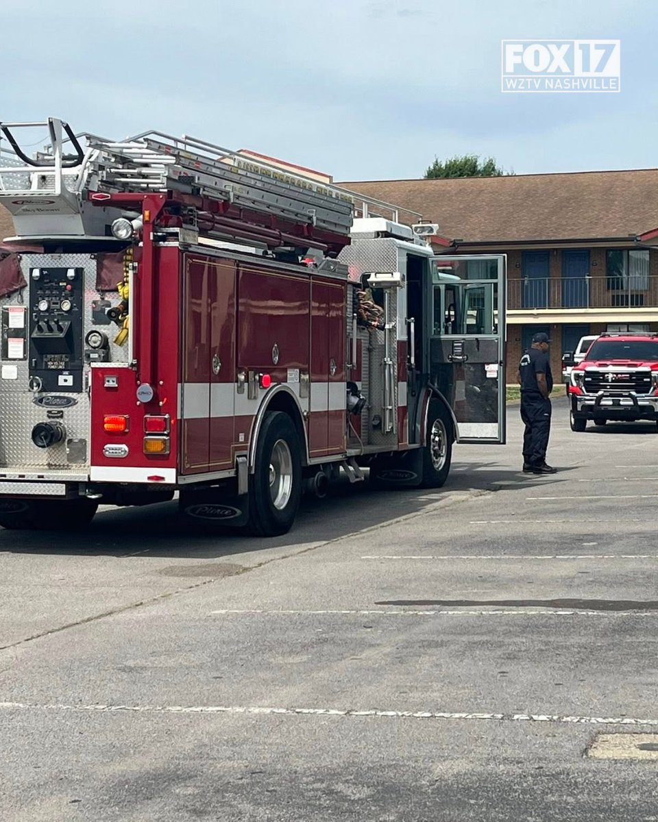 Firefighters extinguished a kitchen fire at Southern Still Tennessee Bar & Grill on Saturday morning after flames spread from a stove into the restaurant's attic, forcing the business to close temporarily